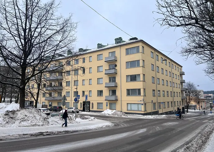 Newly Renovated In Centrum Of Apartment *